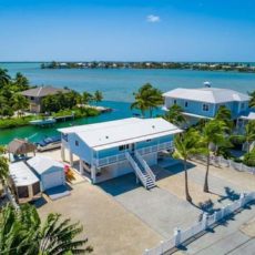 Naomi-Senger-Realtor-Internet-Realty-of-the-Florida-Keys-Real-Estate-Agent-Ramrod-Key-Florida-Keys.jpeg